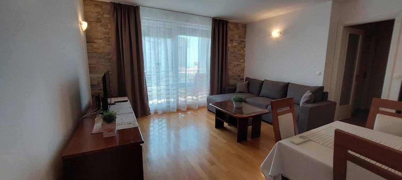 ספליט Cozy Apartment With Free Private Parking מראה חיצוני תמונה
